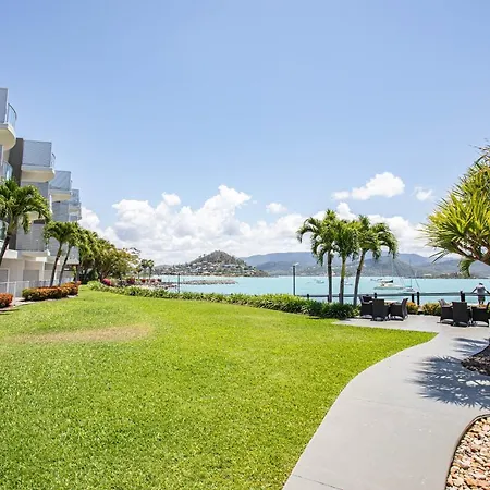 By The Sea Shore With Pool Airlie Beach Exterior photo